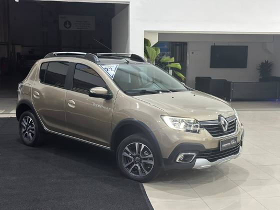 RENAULT SANDERO 1.6 16V SCE FLEX INTENSE X-TRONIC RENAULT SANDERO 1.6 16V SCE FLEX INTENSE X-TRONIC